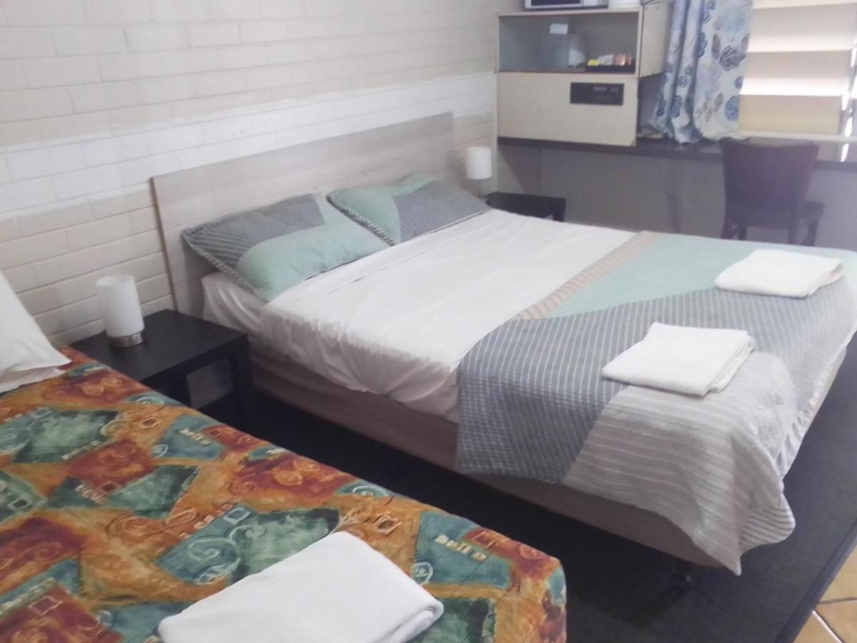 พาราไดซ์ โมเทล Motel แมคคาย ภายนอก รูปภาพ